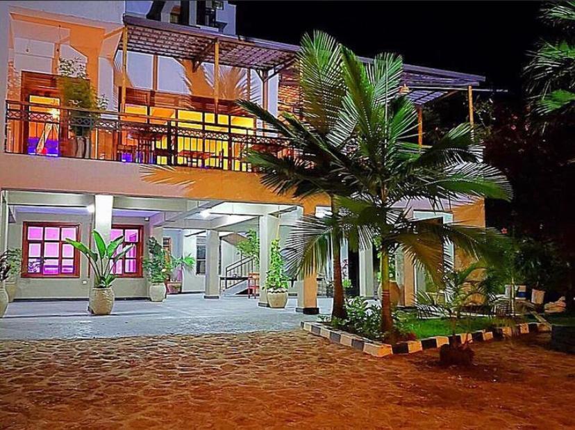 Asante Hotel Gisenyi Bagian luar foto